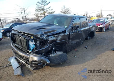 2026 Ram 1500 Laramie 4X4 5'7 Box z USA, uszkodzony, nr VIN 1C6SRFJP2TN241151